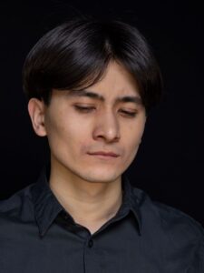 model emocje twarz mezczyzna